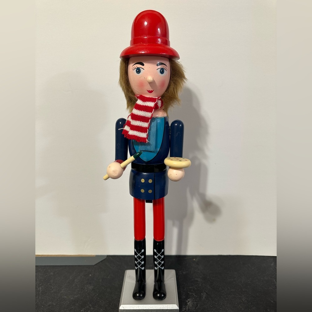Artist Nutcracker 16 inches